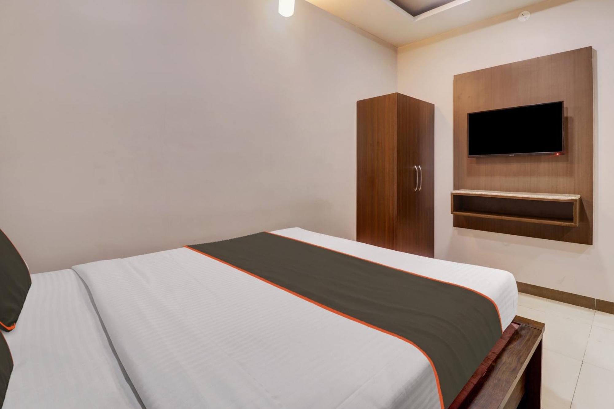 Super Collection O Emara Delight Executives Rooms Bangalore Exterior photo